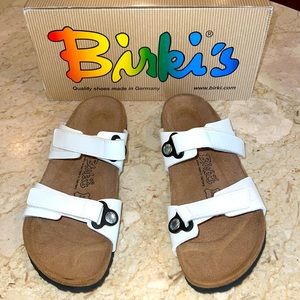NIB Birkenstock Birki’s MADURA  Birko-Flor Sandals-Weiss Lack W9/M7